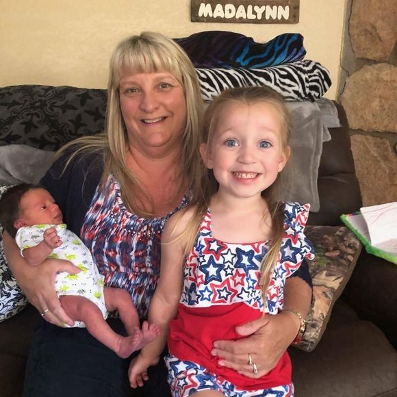 Meet your Posher, Cindy - Picture 1 of 1